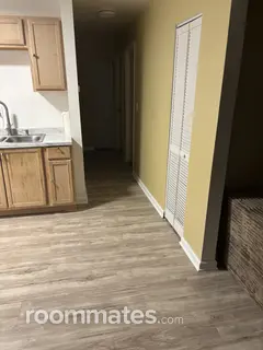 Room for rent in Detroit, MI $830, house