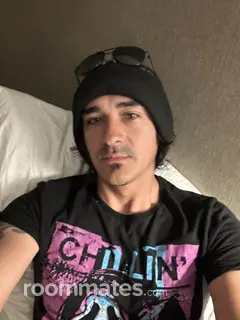 Roommate looking Eugene, OR, $1000