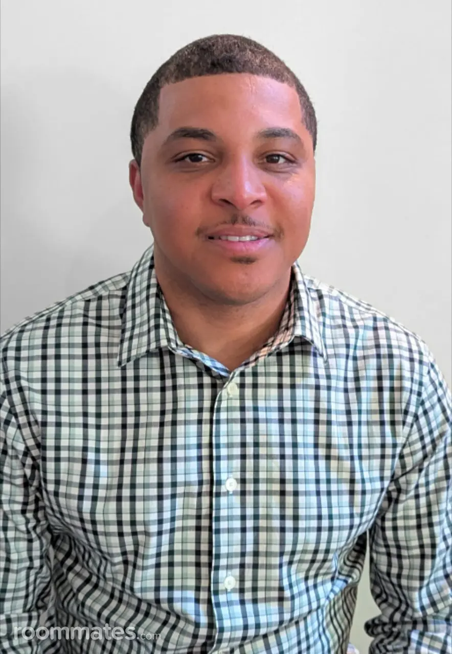 Profile photo 11 of 11