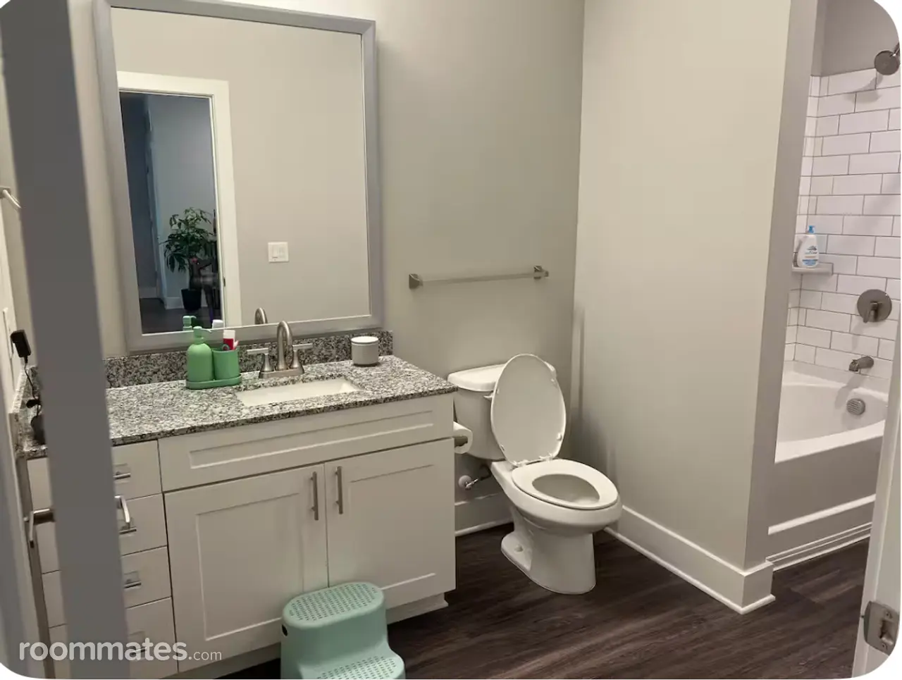 Profile photo 5 of 11