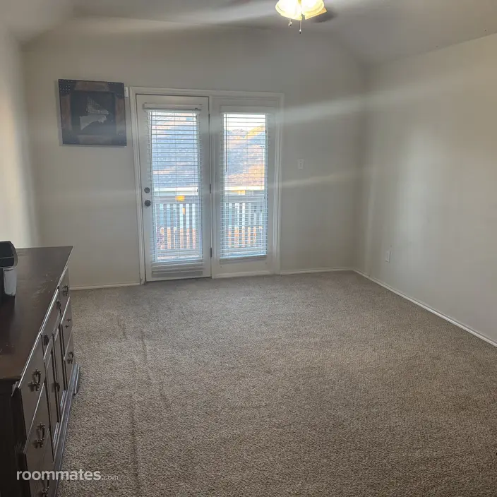 Room for rent in McKinney, TX $900, house