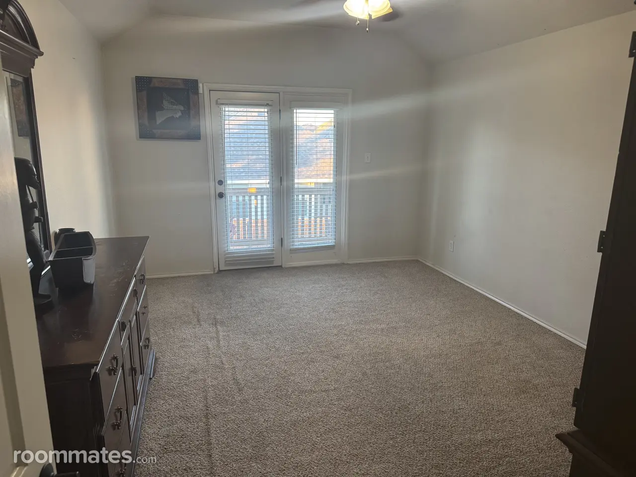 Profile photo 1 of 6