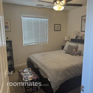 Room for rent in Roseville, CA $1200, townhouse