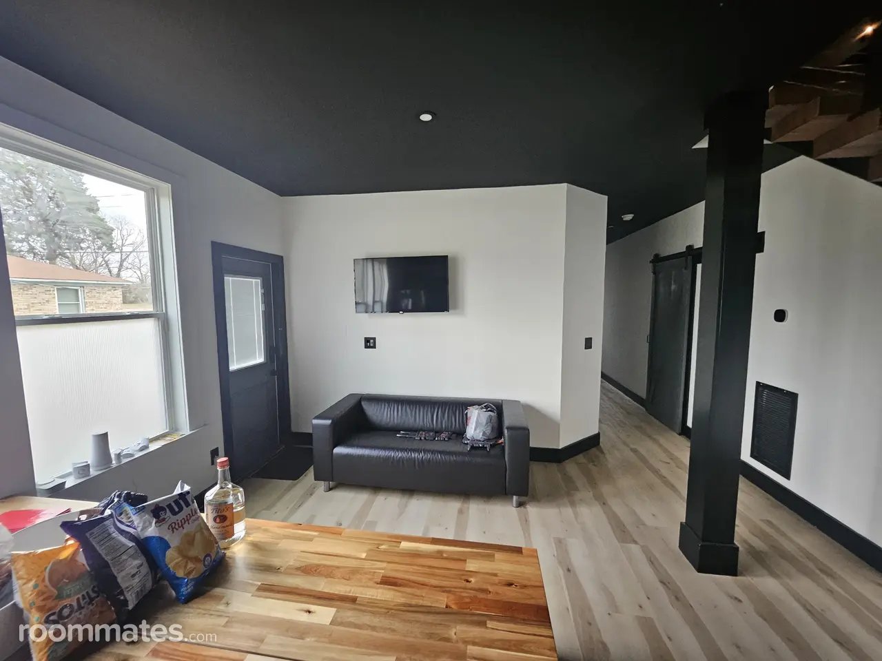 Profile photo 9 of 12