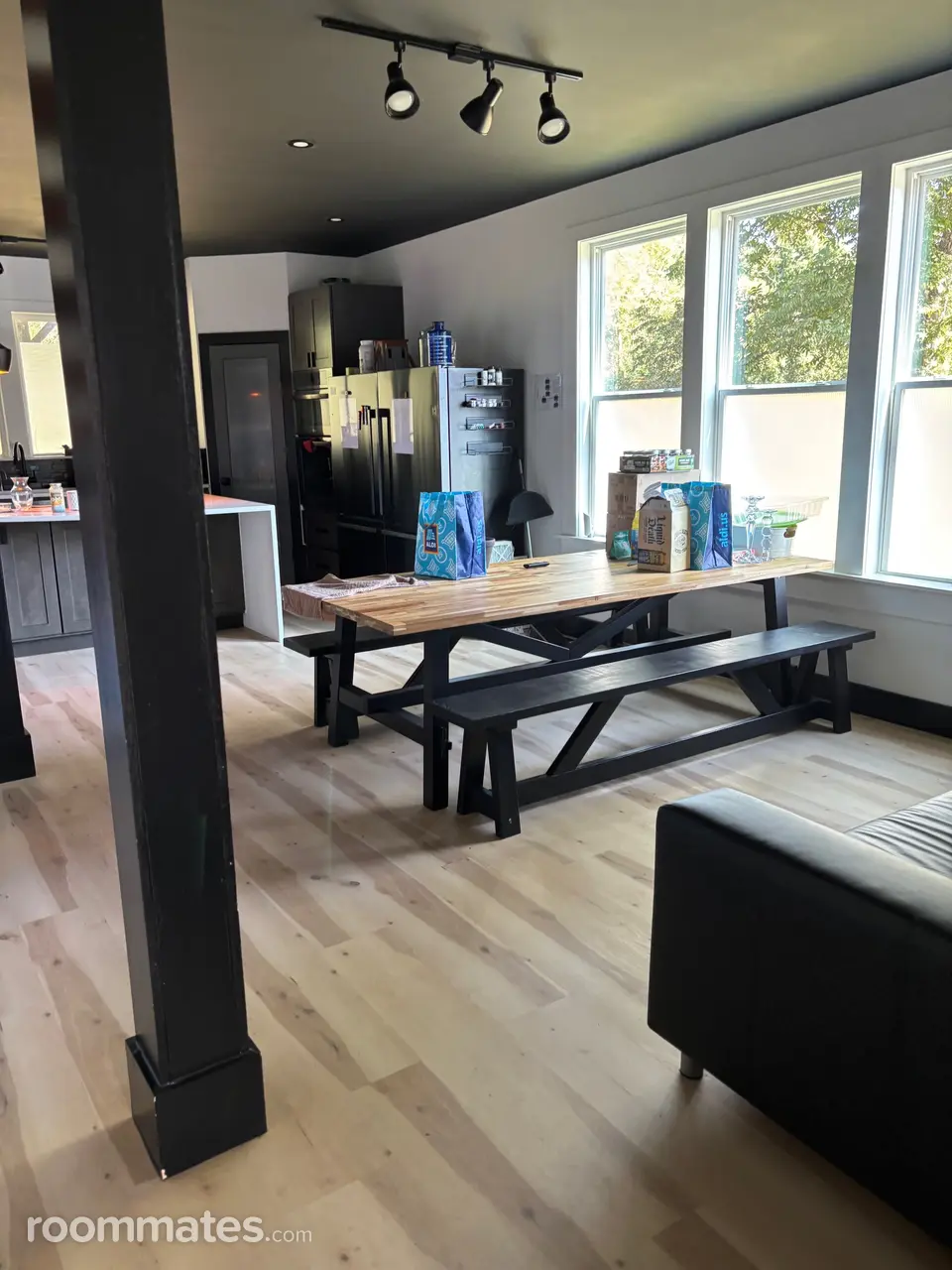 Profile photo 3 of 12