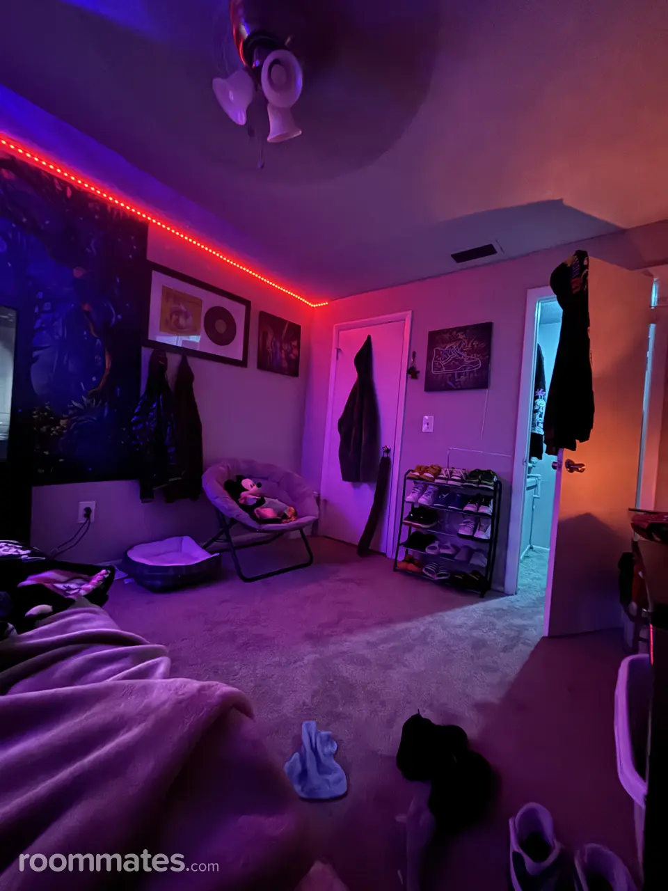 Profile photo 1 of 7