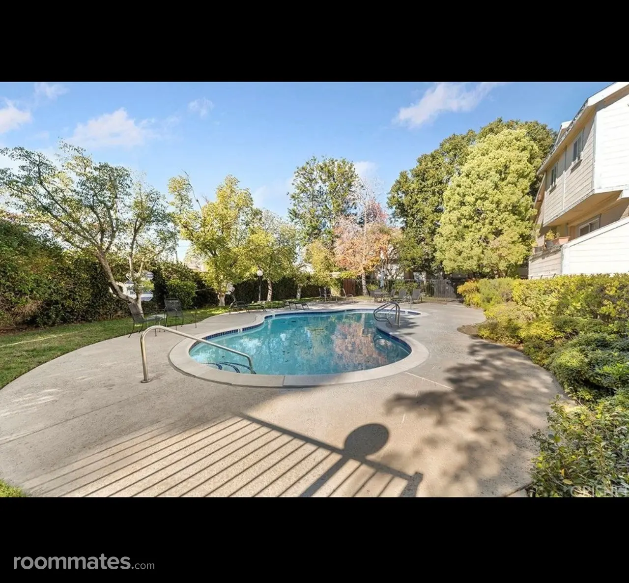 Profile photo 4 of 7