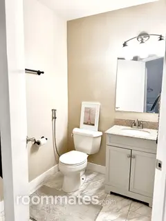 Room for rent in Chatsworth, CA $1500, condo