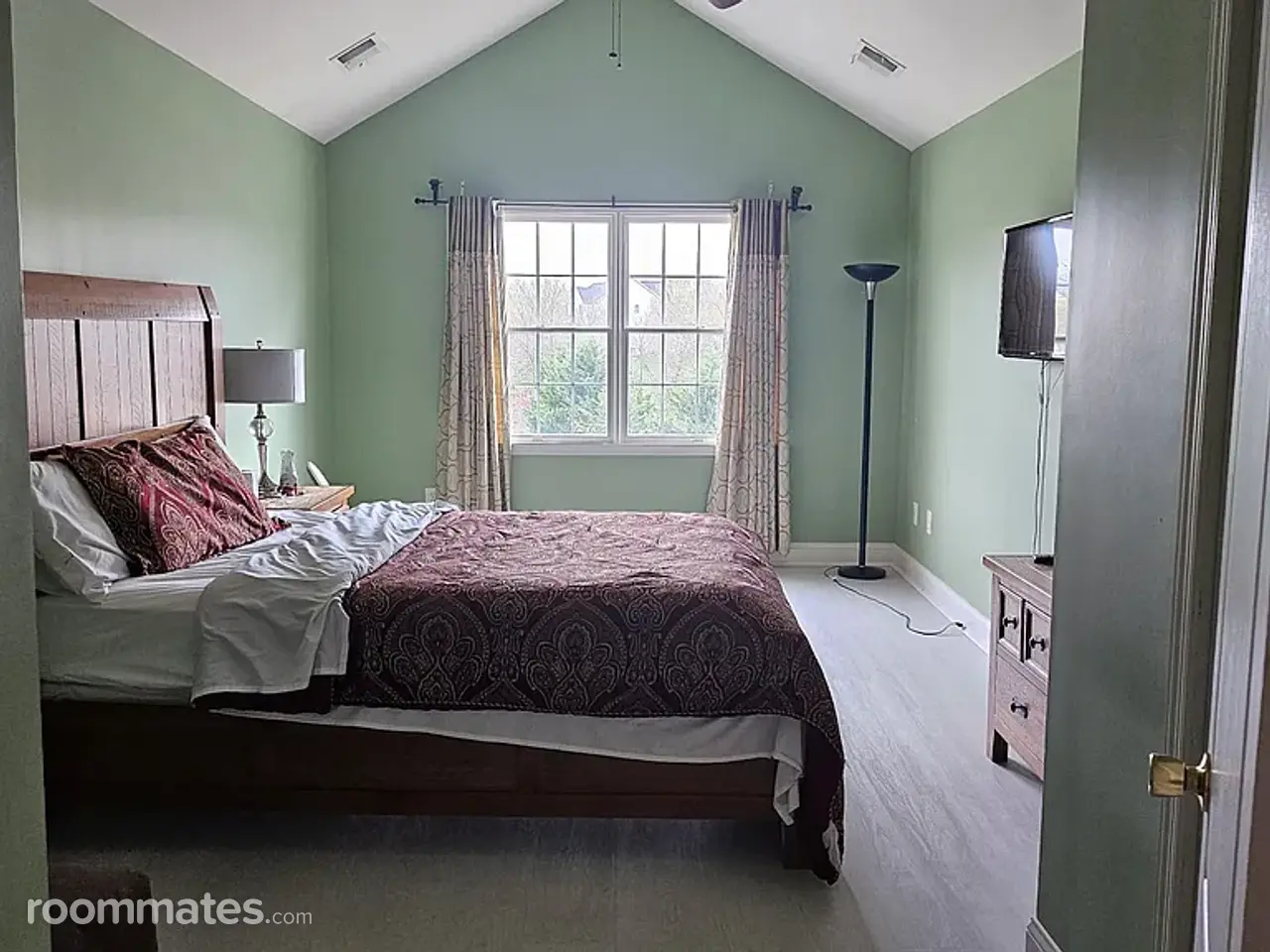 Profile photo 3 of 3