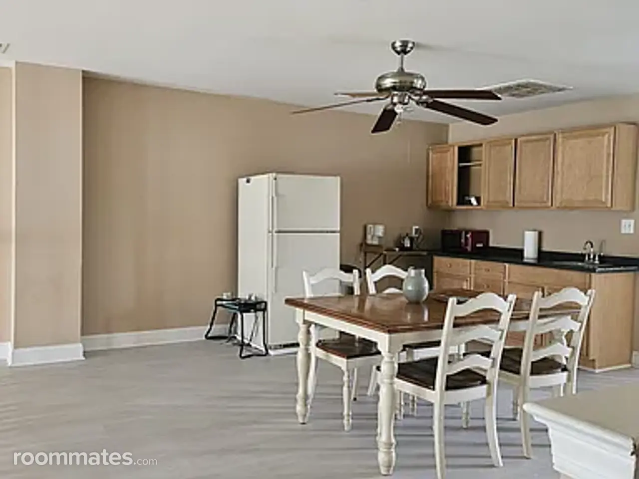 Profile photo 1 of 3