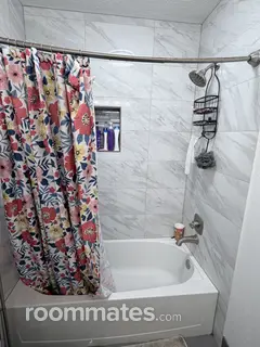 Room for rent in Webster, TX $740, house