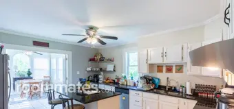 Room for rent in Lenexa, KS $850, house