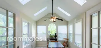 Room for rent in Lenexa, KS $850, house