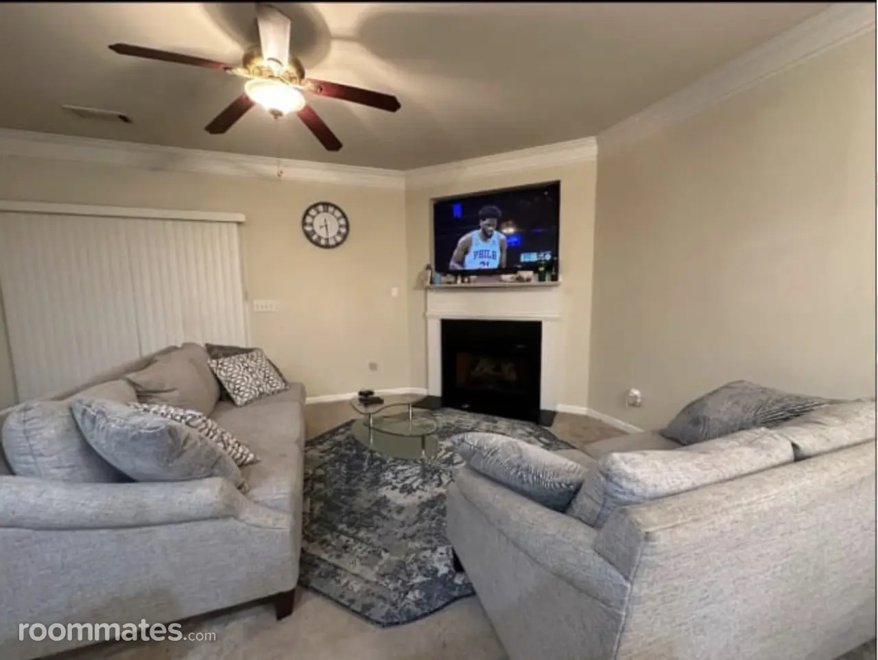 Profile photo 1 of 11