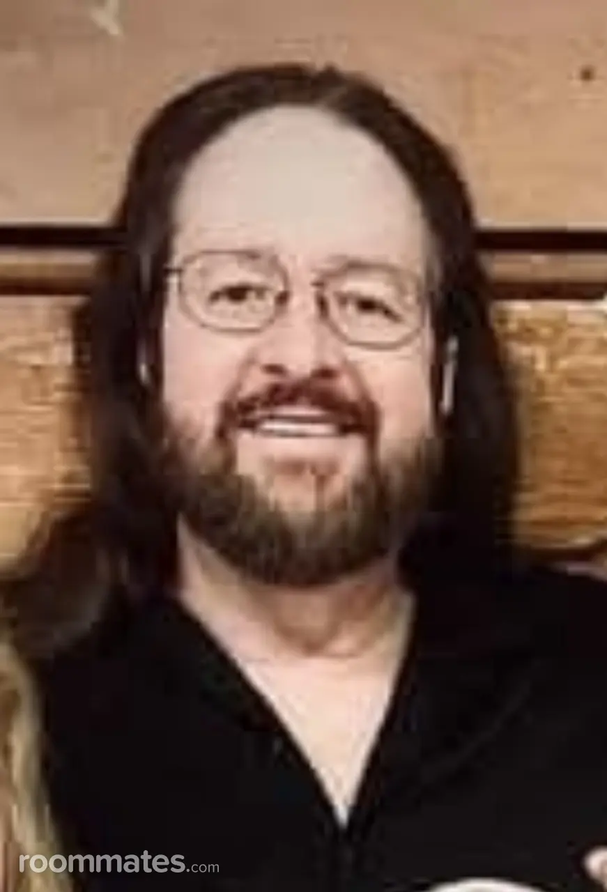 Profile photo 5 of 6