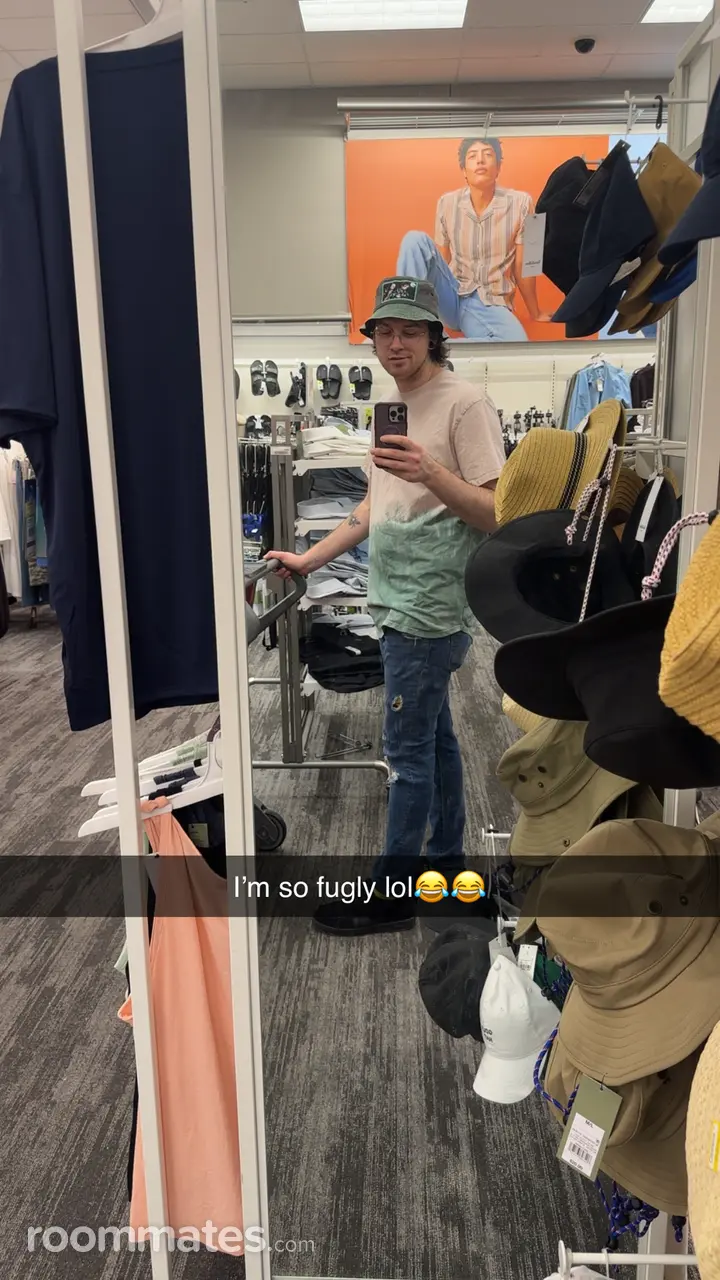 Profile photo 7 of 7