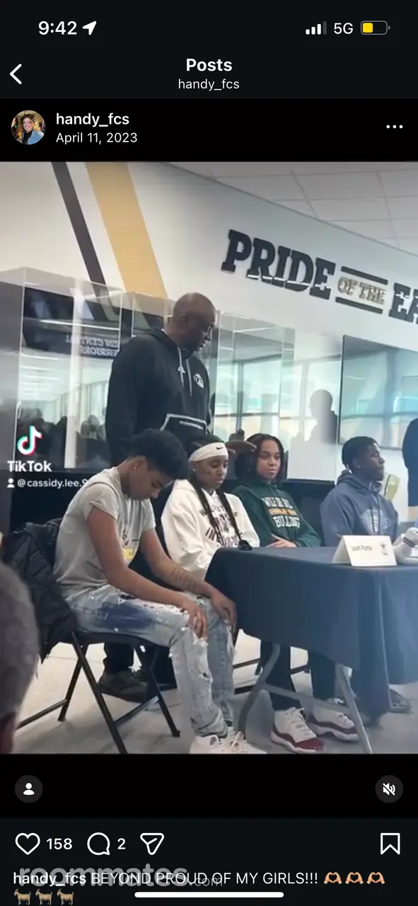 Profile photo 1 of 1