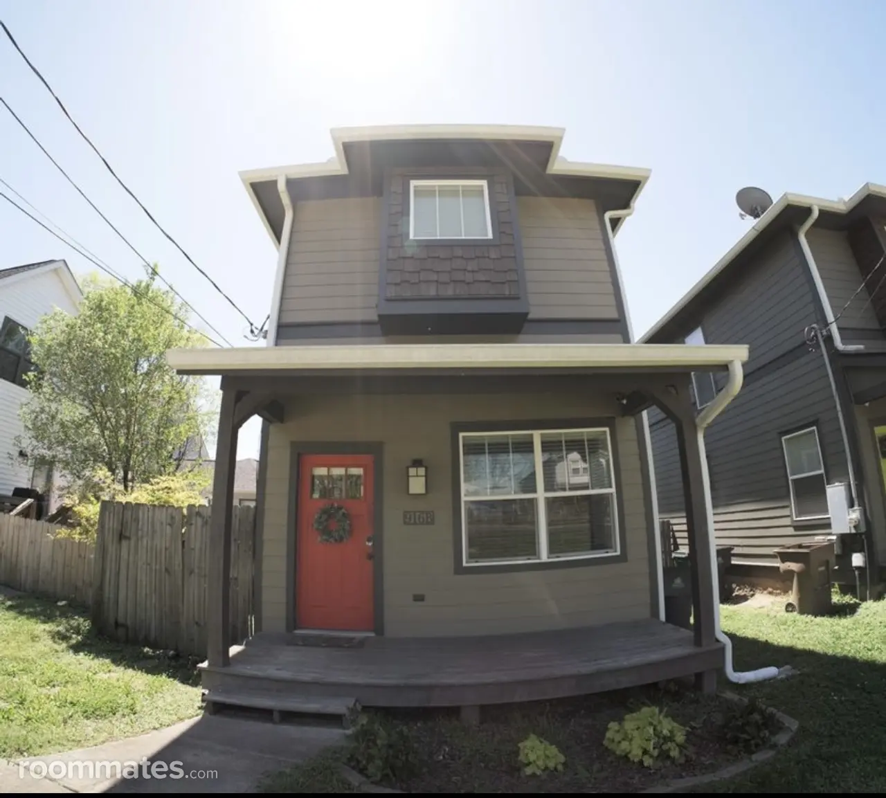 Profile photo 1 of 10