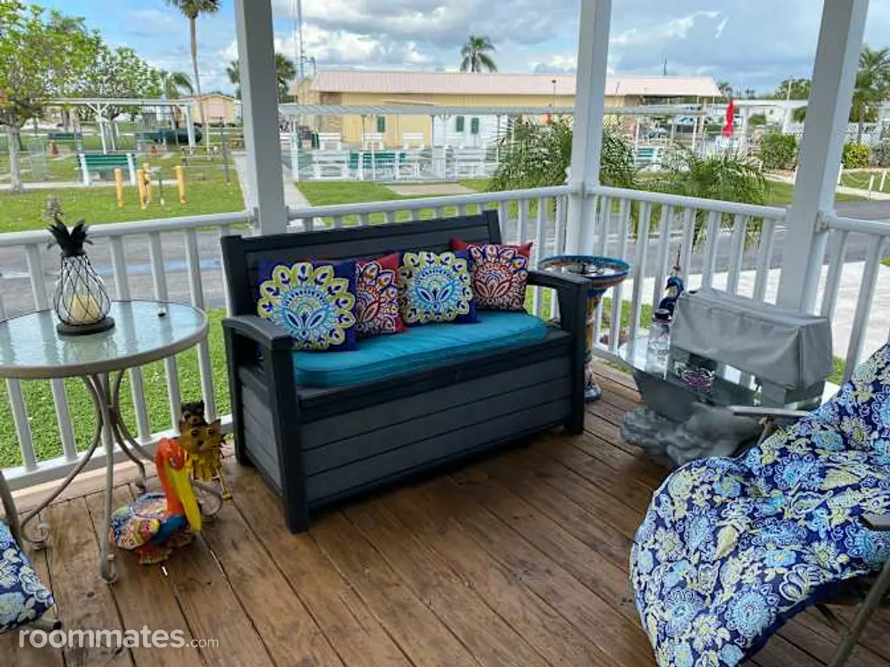 Profile photo 10 of 16