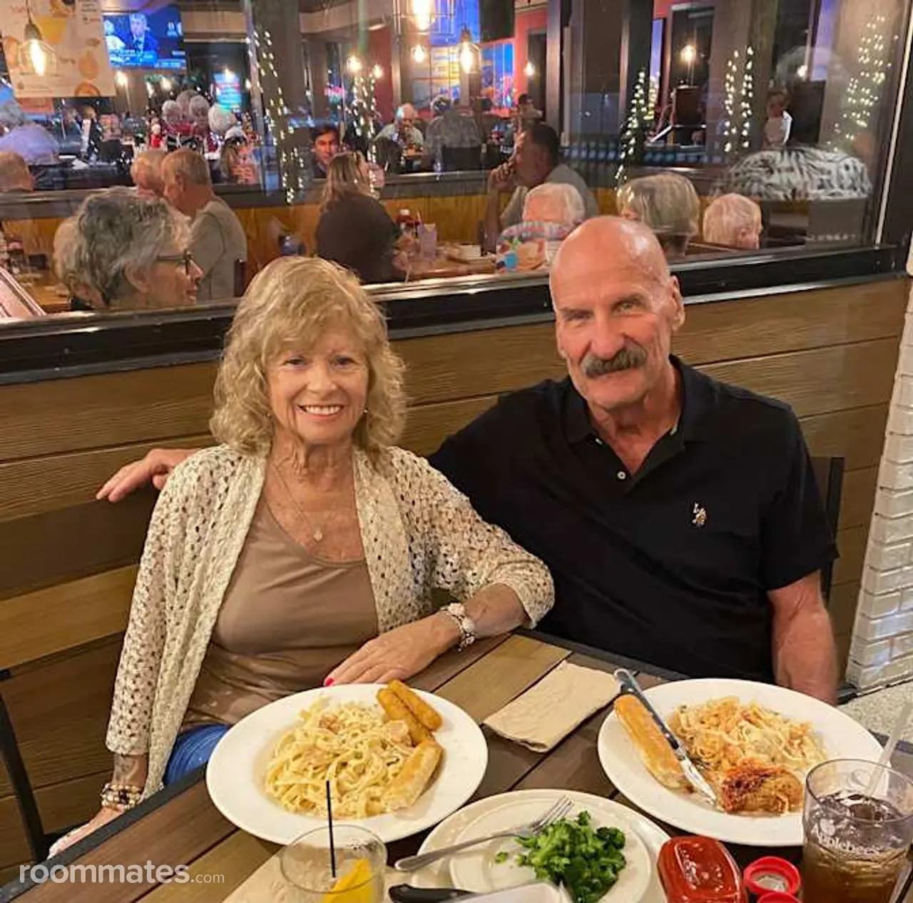 Profile photo 16 of 16