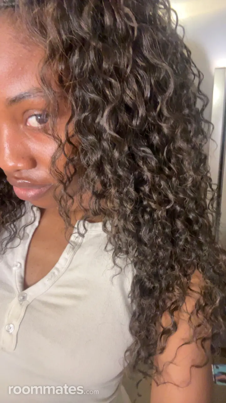 Profile photo 9 of 9