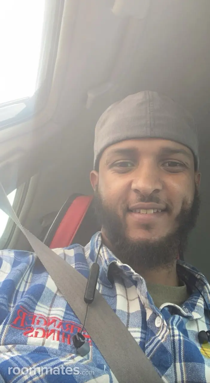 Profile photo 2 of 3