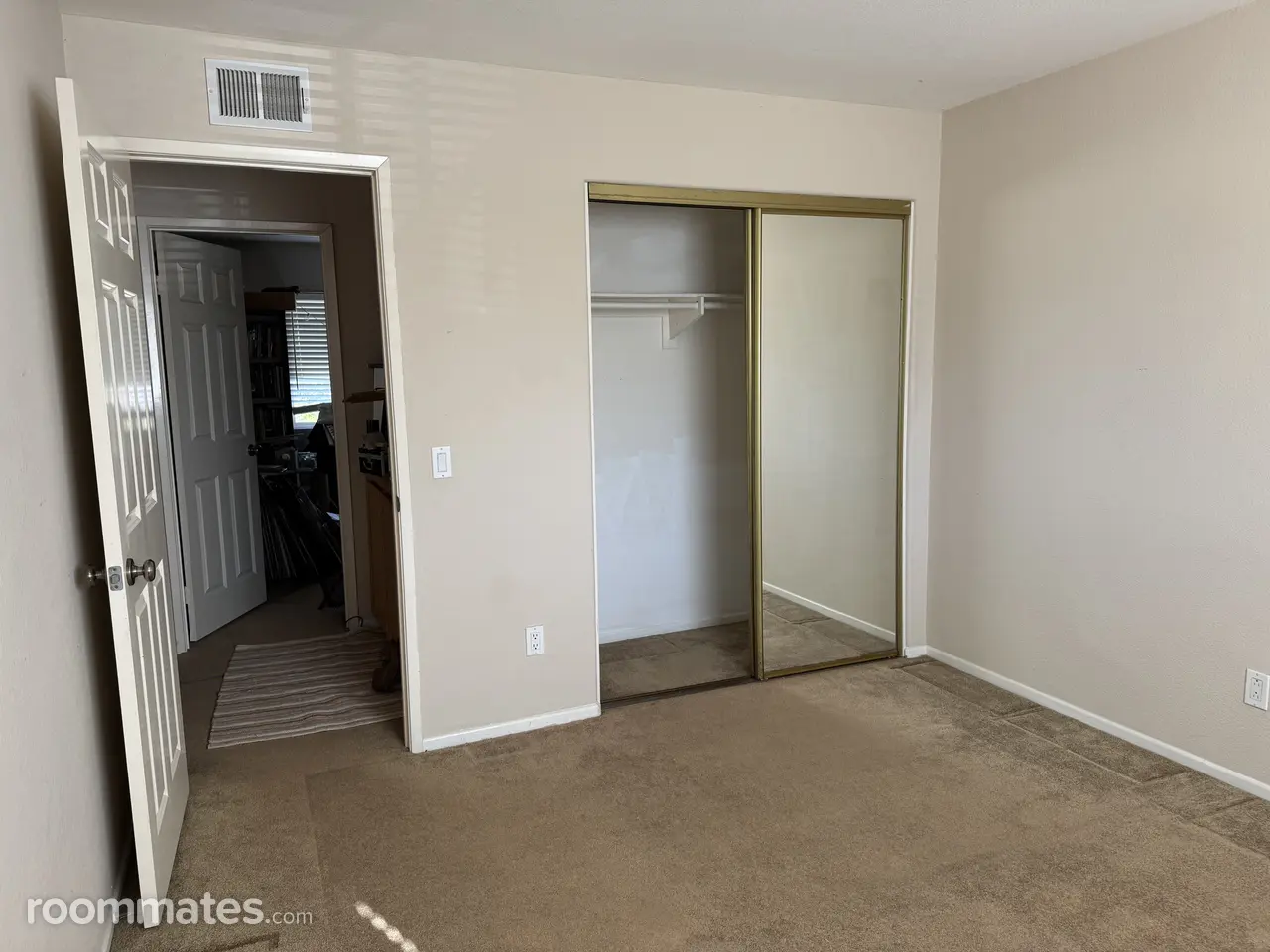 Profile photo 2 of 11