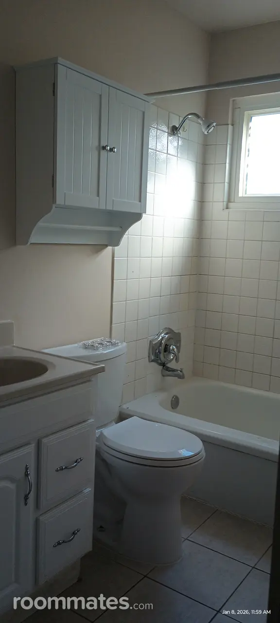 Profile photo 9 of 11