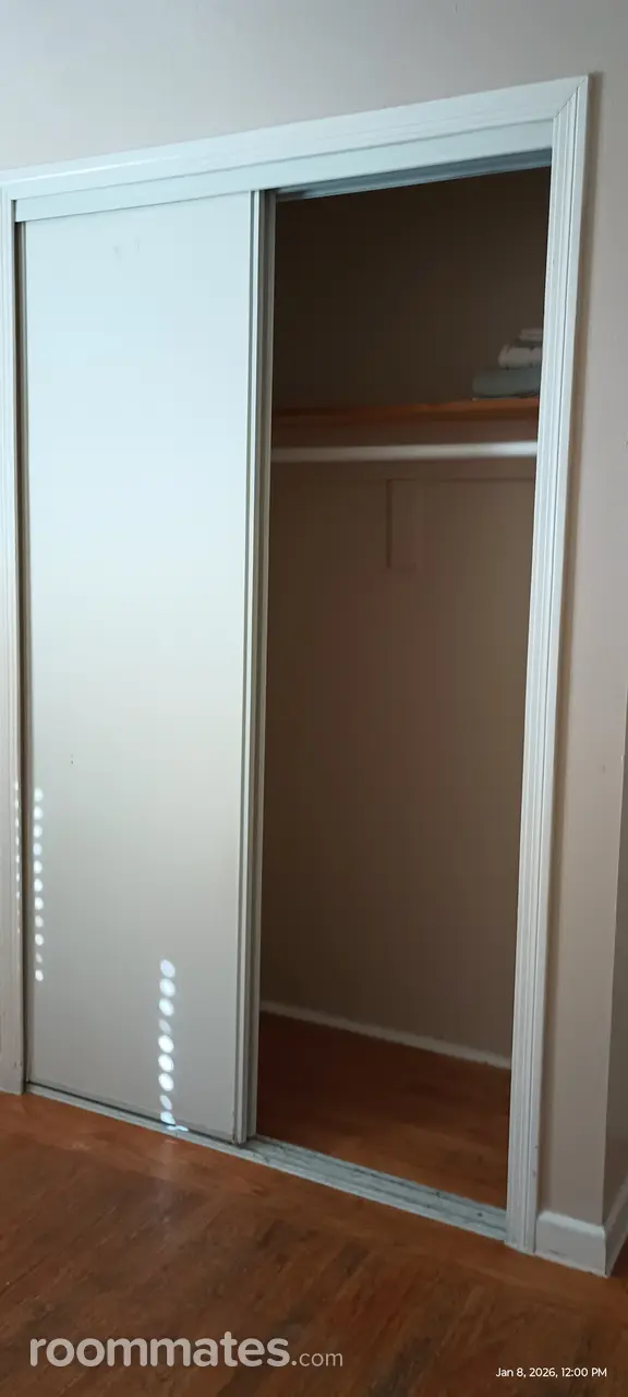 Profile photo 5 of 11