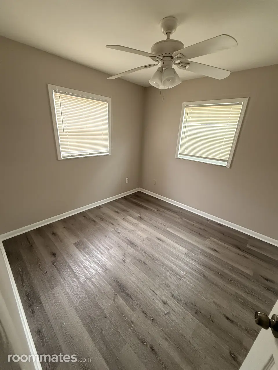 Profile photo 6 of 7