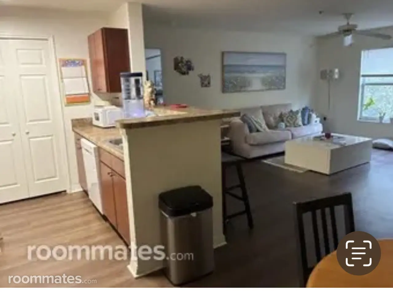 Profile photo 4 of 11