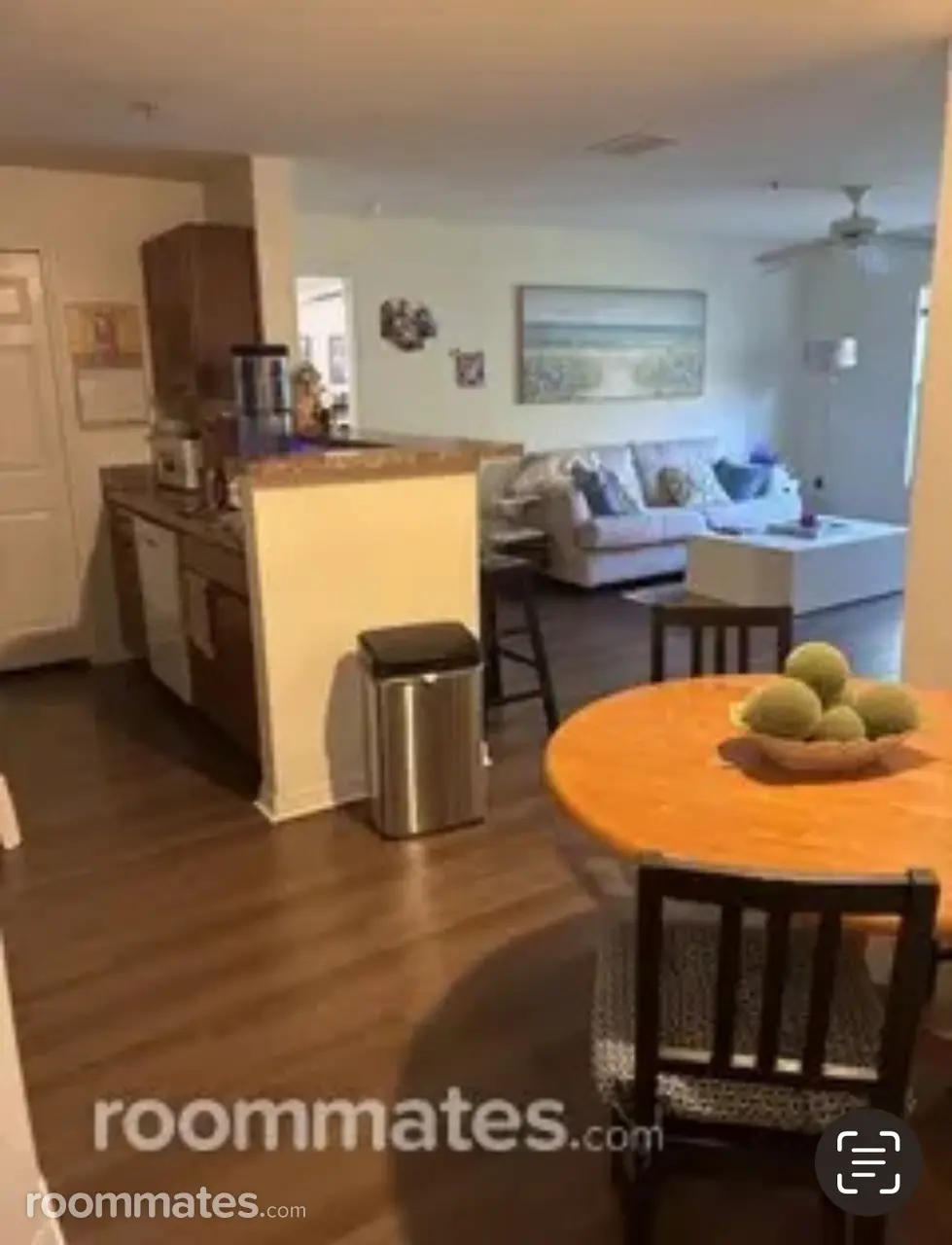 Profile photo 6 of 11