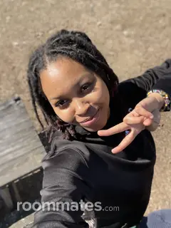 Roommate looking Worcester, MA, $800