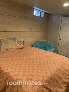 Room for rent in Concord, NH $850, condo