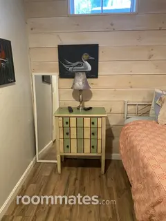 Room for rent in Concord, NH $850, condo