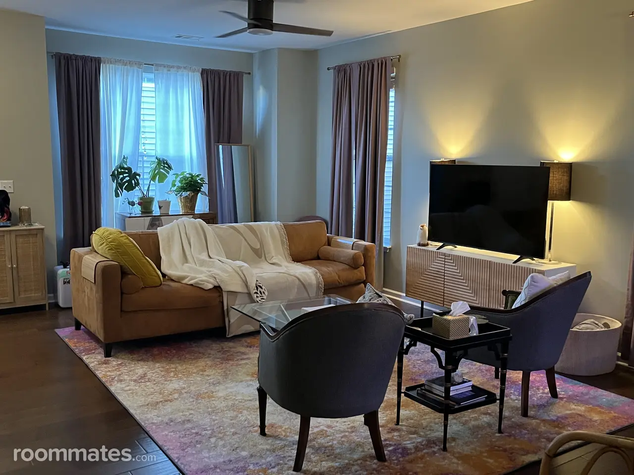 Profile photo 2 of 10