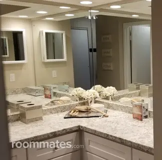 Room for rent in Knoxville, TN $1150, house