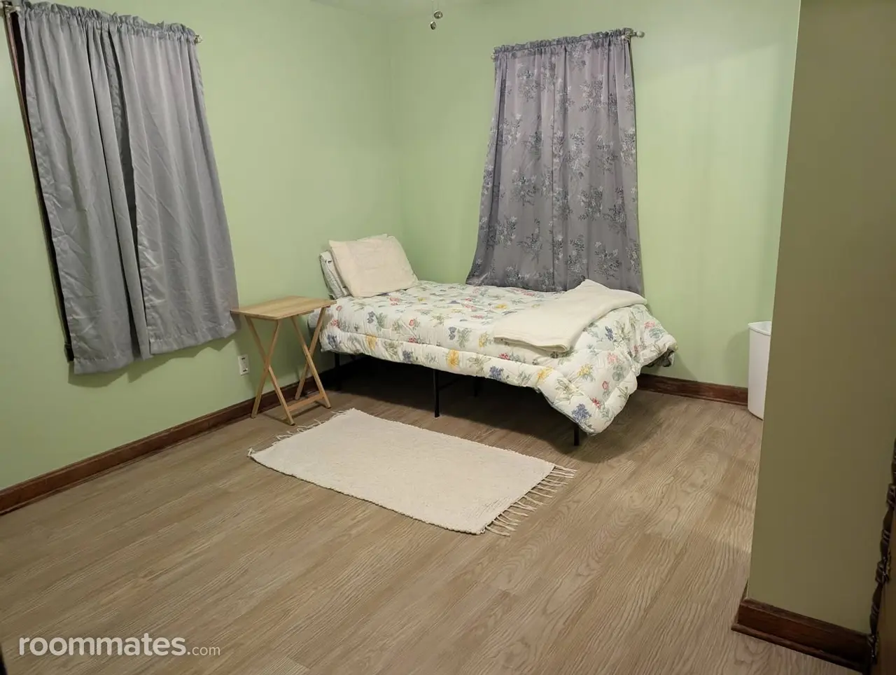 Profile photo 2 of 13