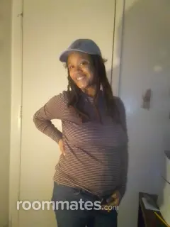 Roommate looking Manassas Park, VA, $200