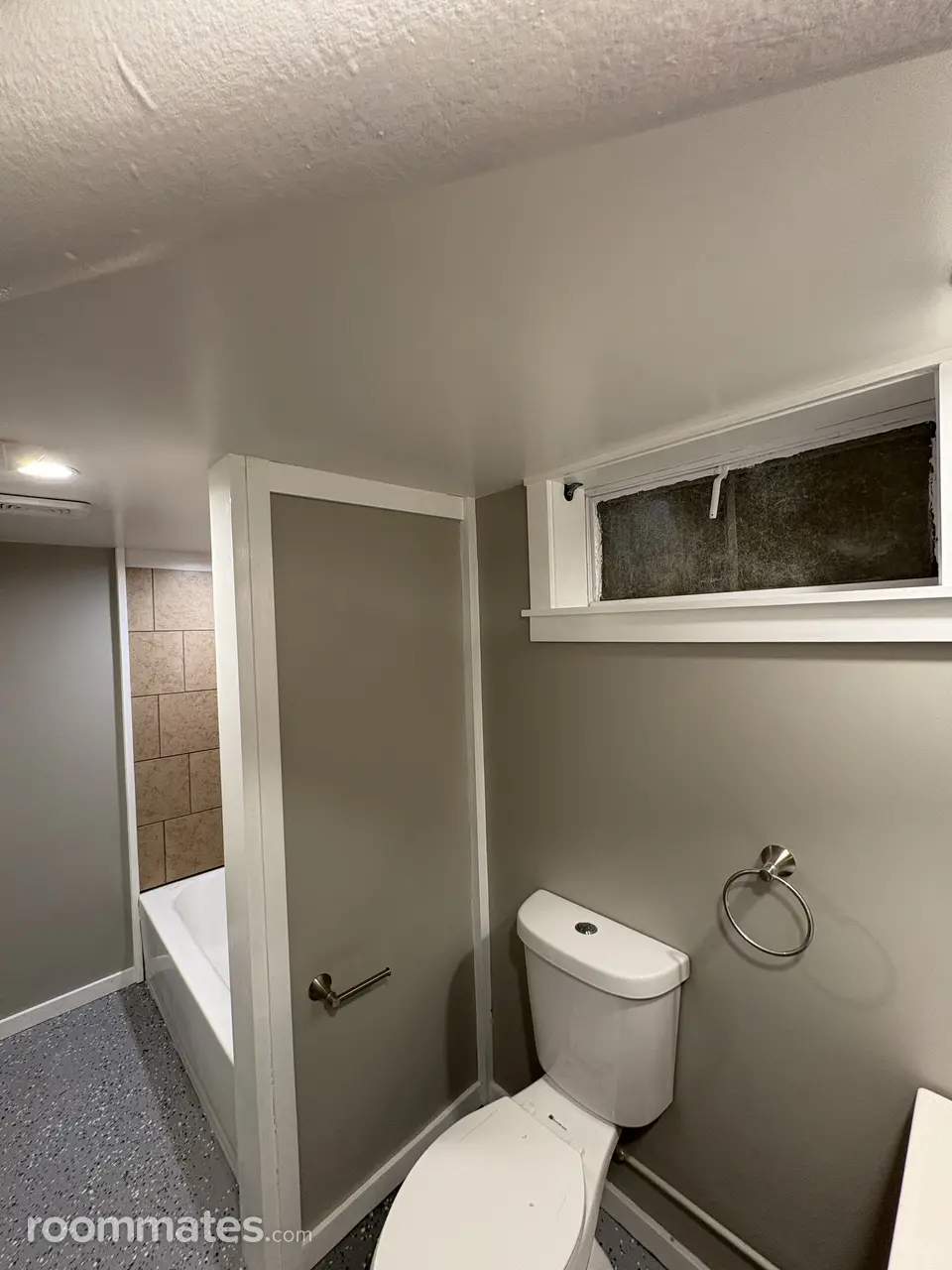 Profile photo 3 of 4