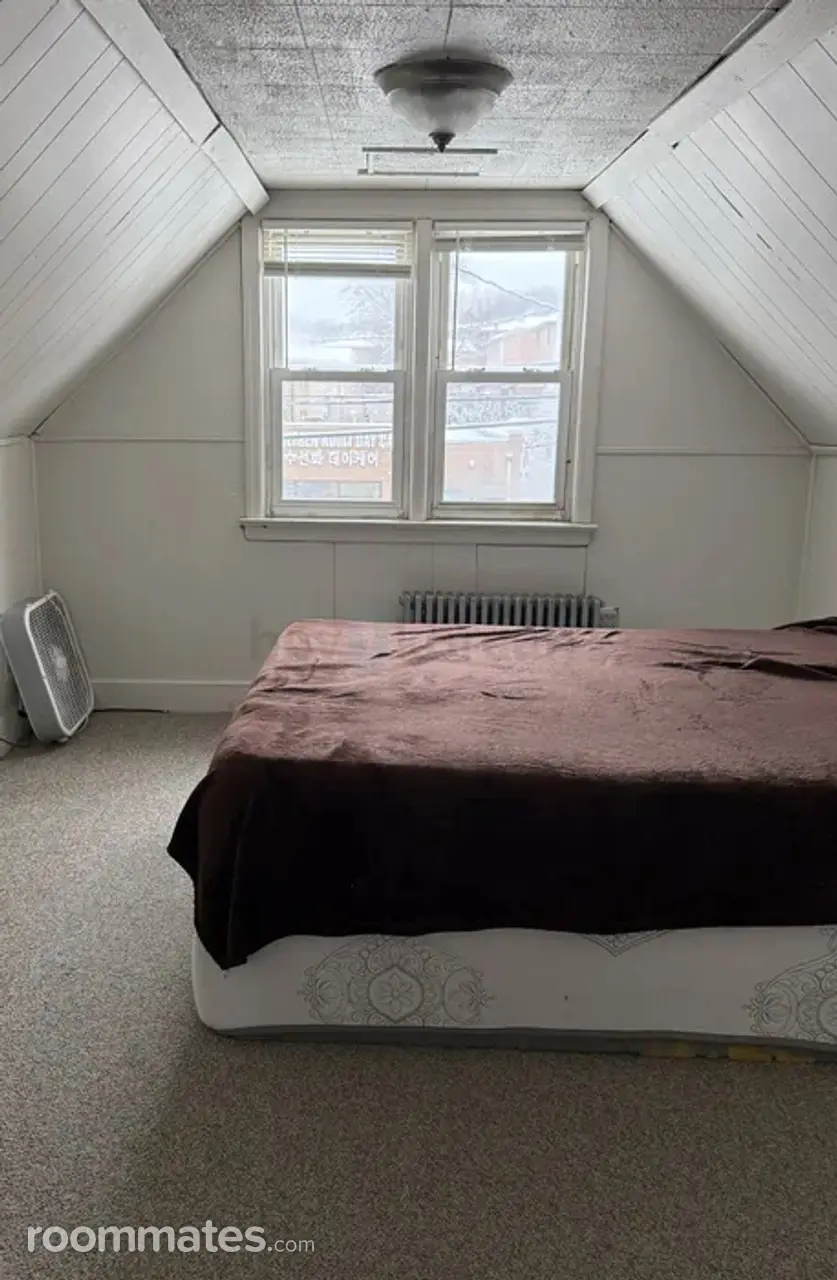 Profile photo 2 of 5