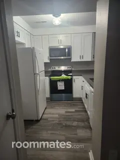 Room for rent in Bowie, MD $900, house