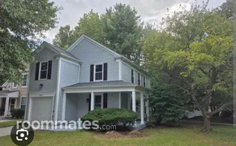 Room for rent in Bowie, MD $900, house