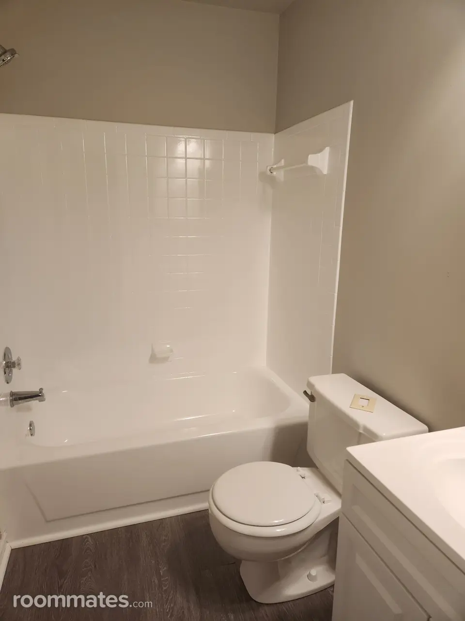 Profile photo 5 of 7