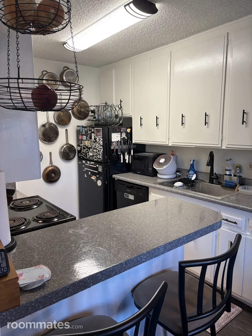 Profile photo 3 of 8