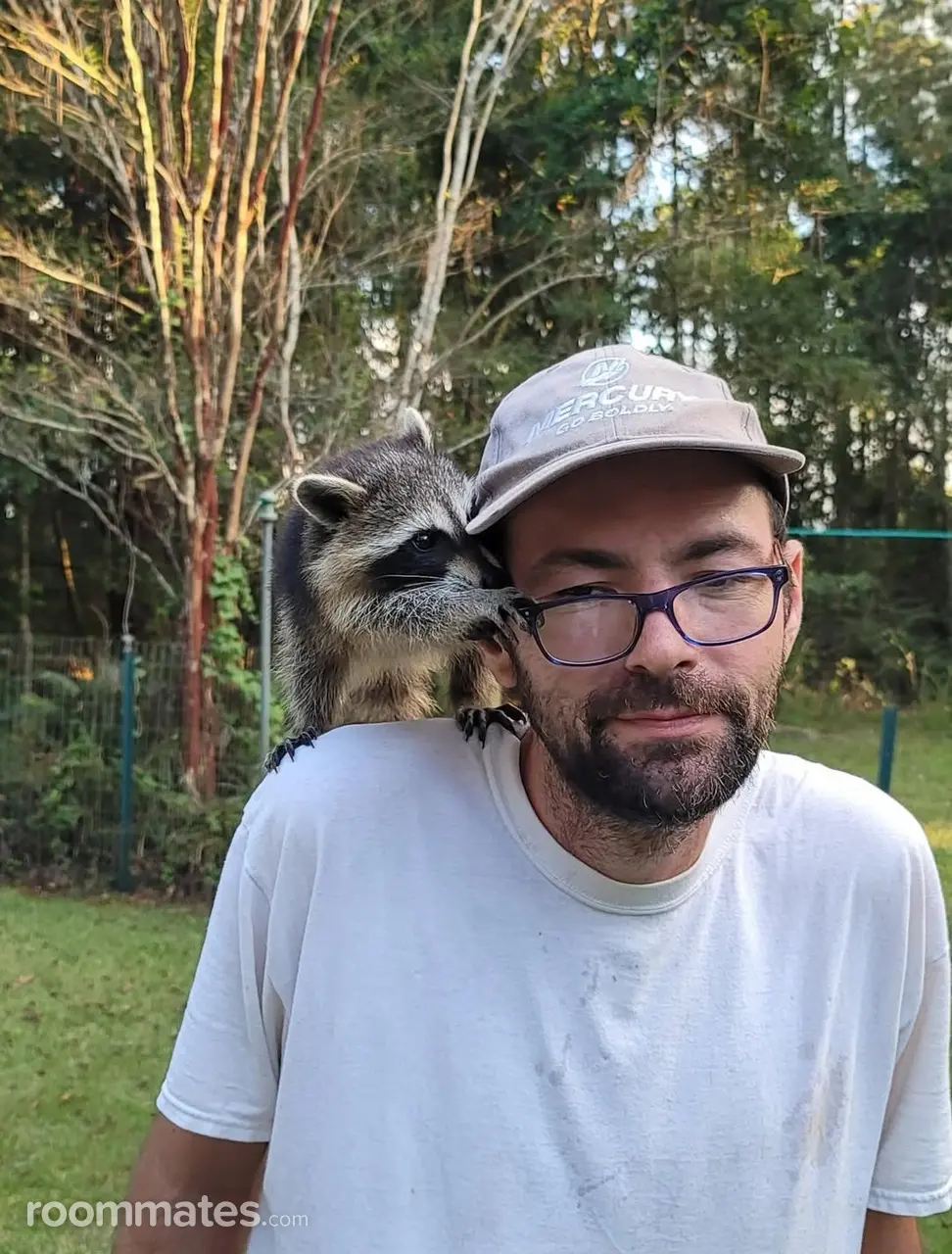 Profile photo 8 of 8