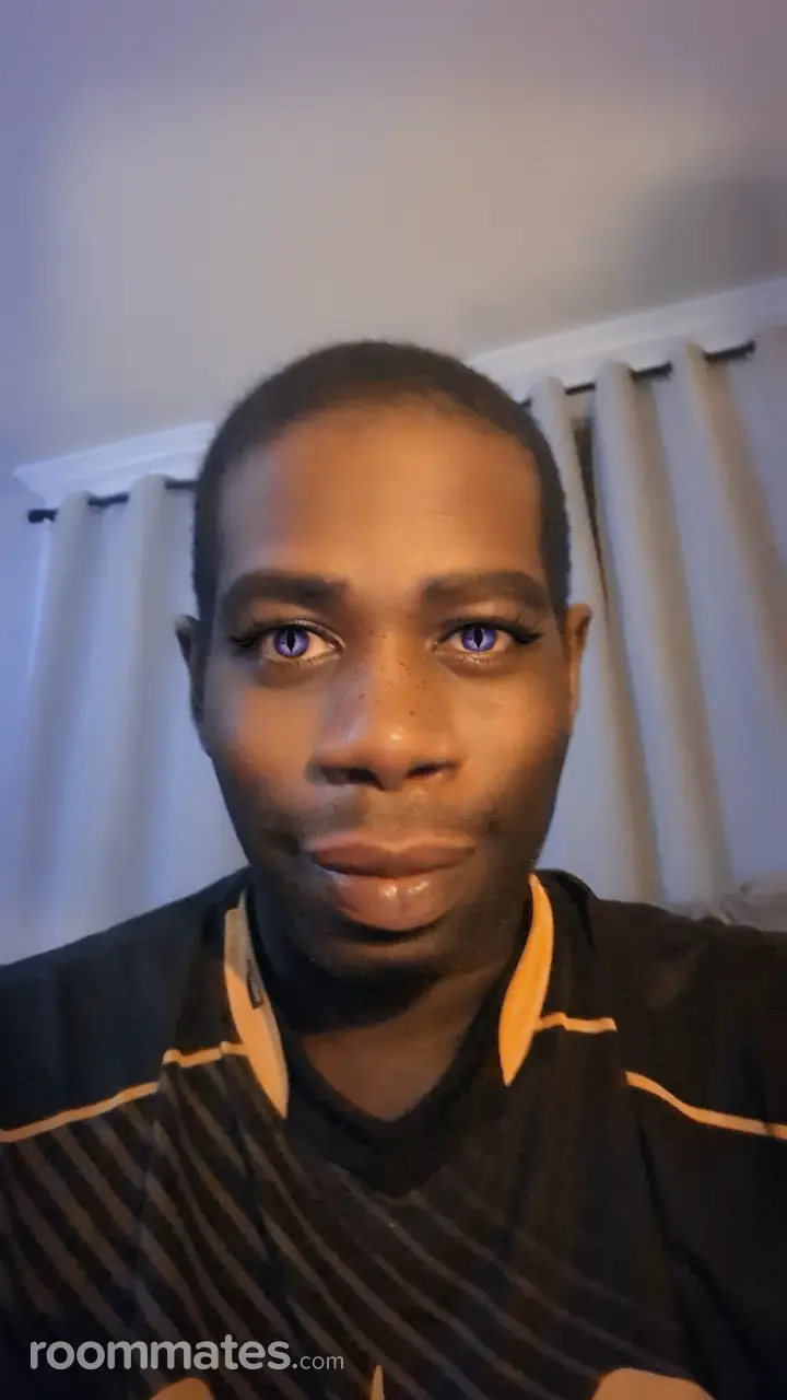 Profile photo 4 of 5