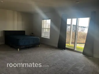 Room for rent in Baltimore, MD $1000, townhouse