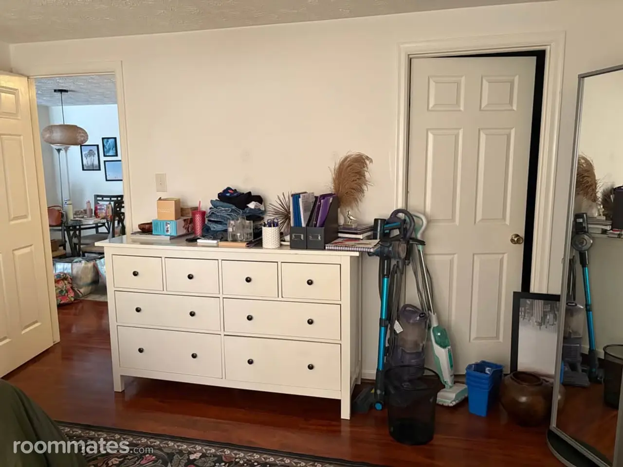 Profile photo 3 of 9