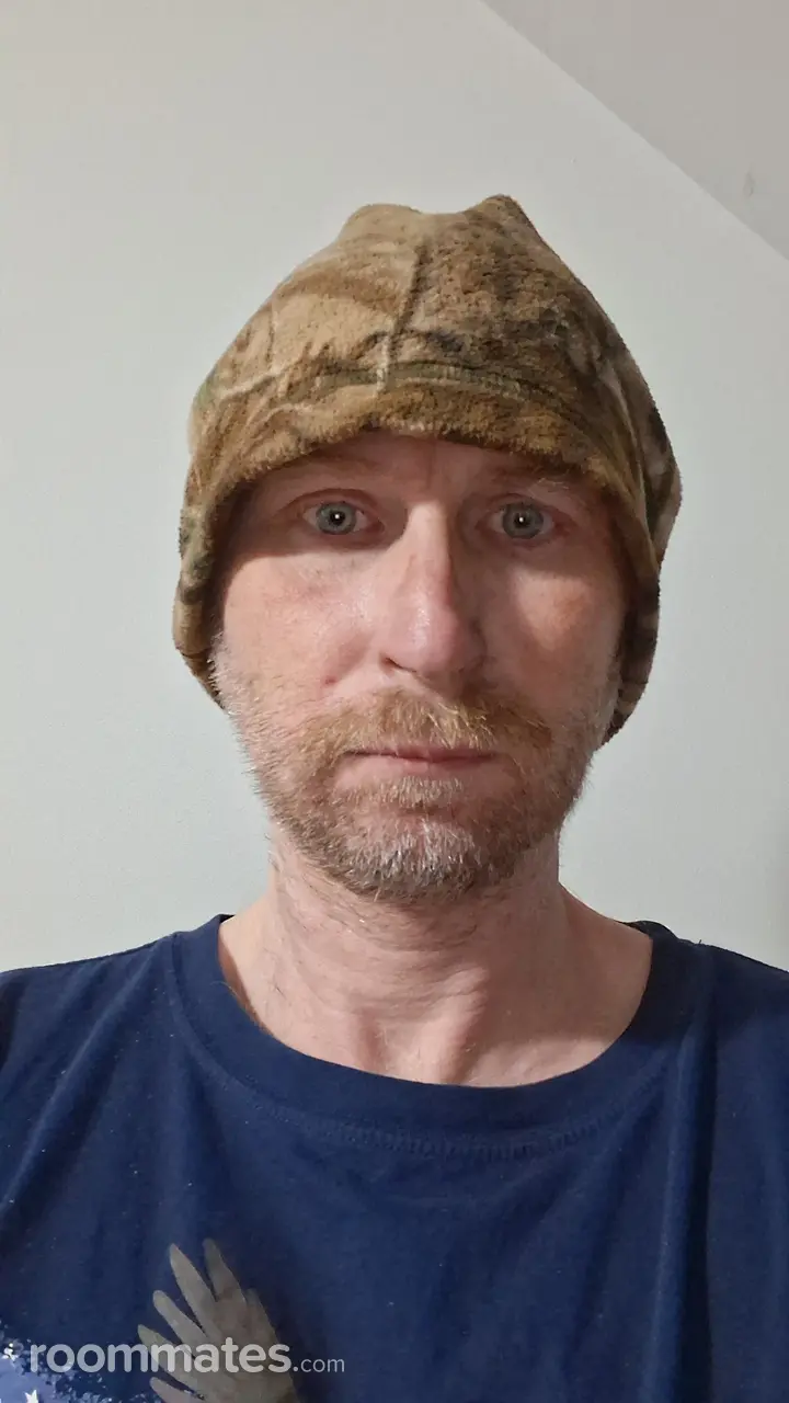 Profile photo 4 of 4